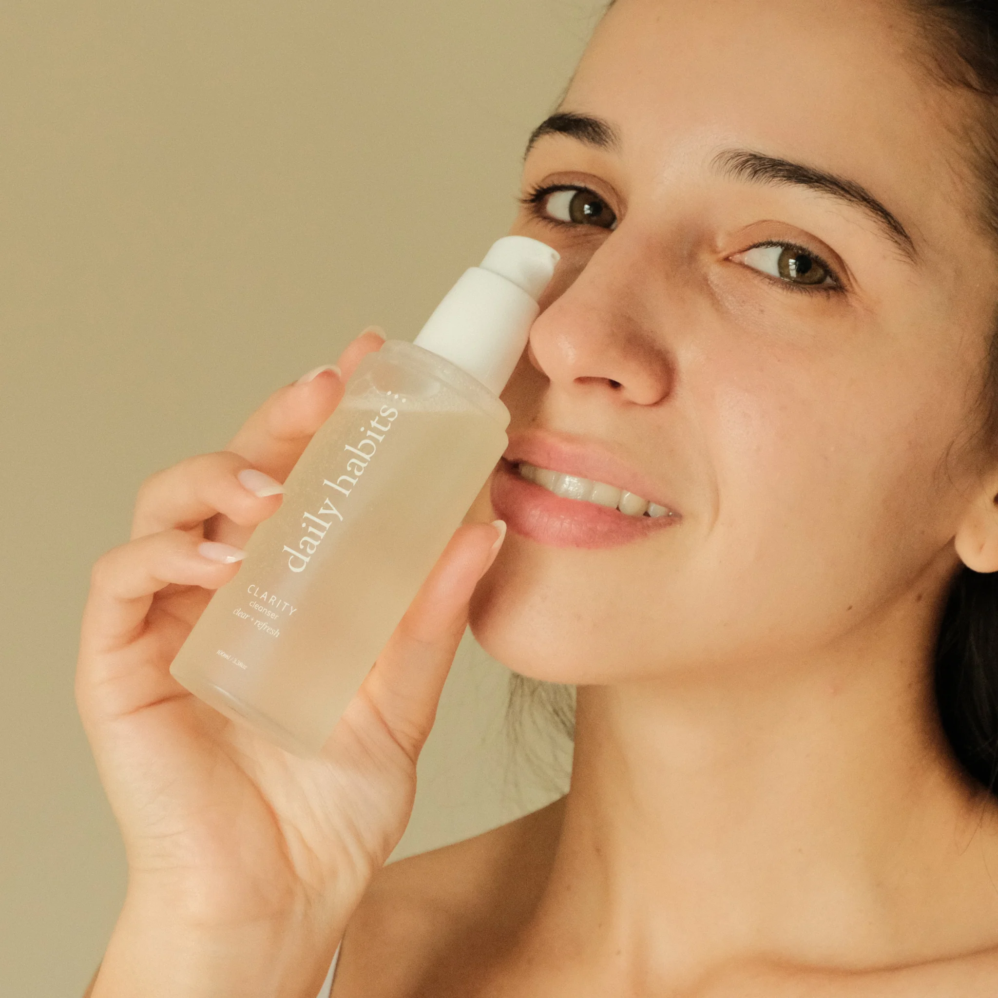 آبرسانی عمیق و مداوم به پوست